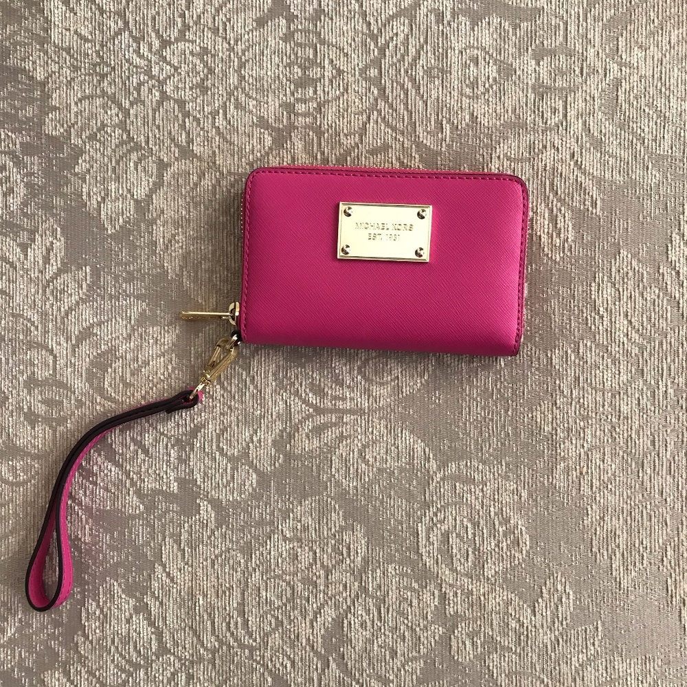 Michael Kors Pink Wristlet Wallet